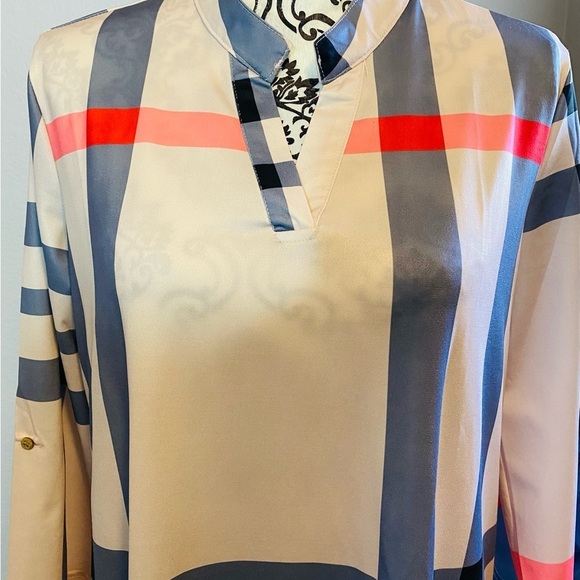 Haute Edition Tunic with 3/4 Sleeves Top NWT Sz-Large - Picture 3 of 6